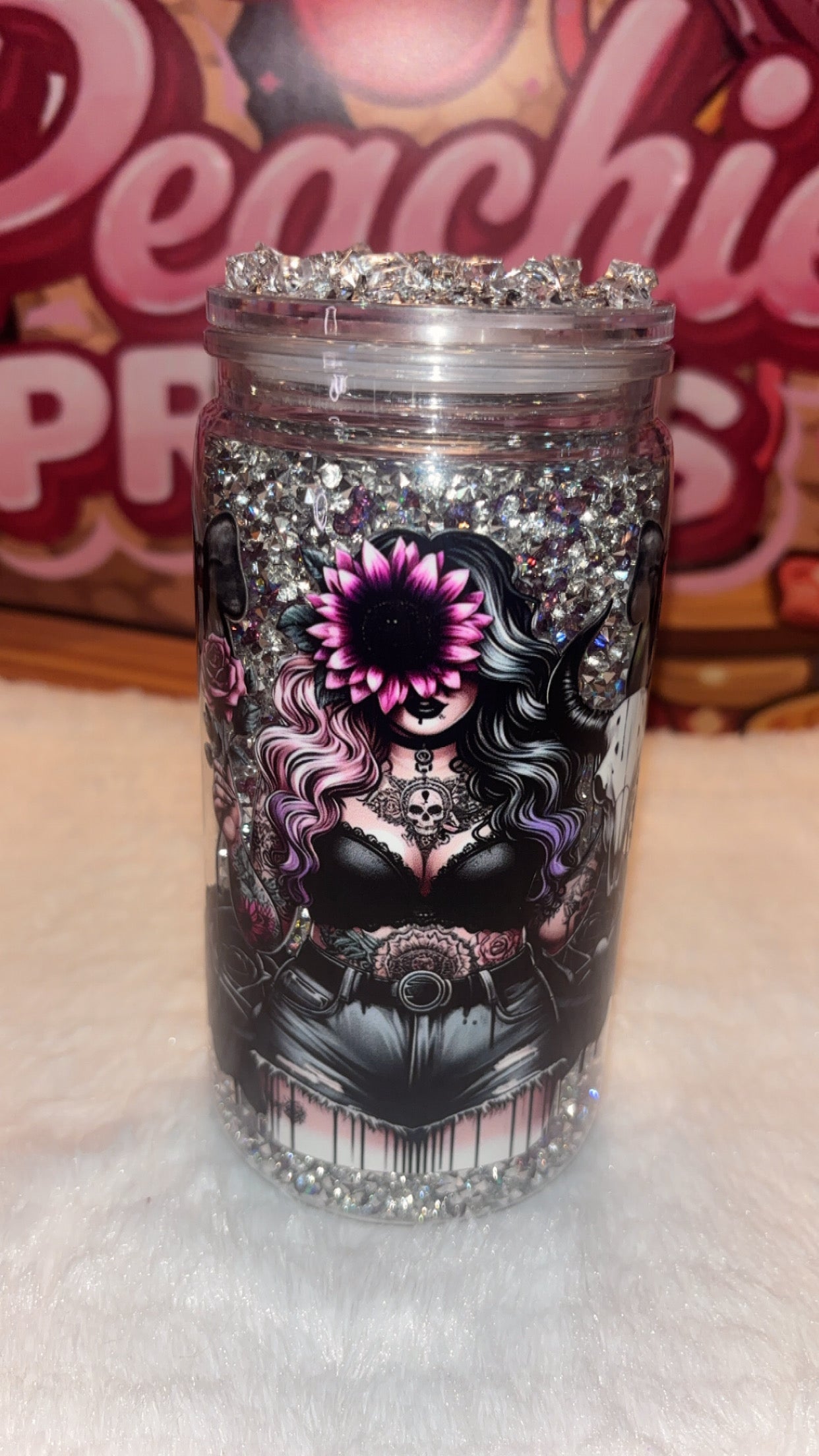 16oz Scatter Diamond Tatted Girl